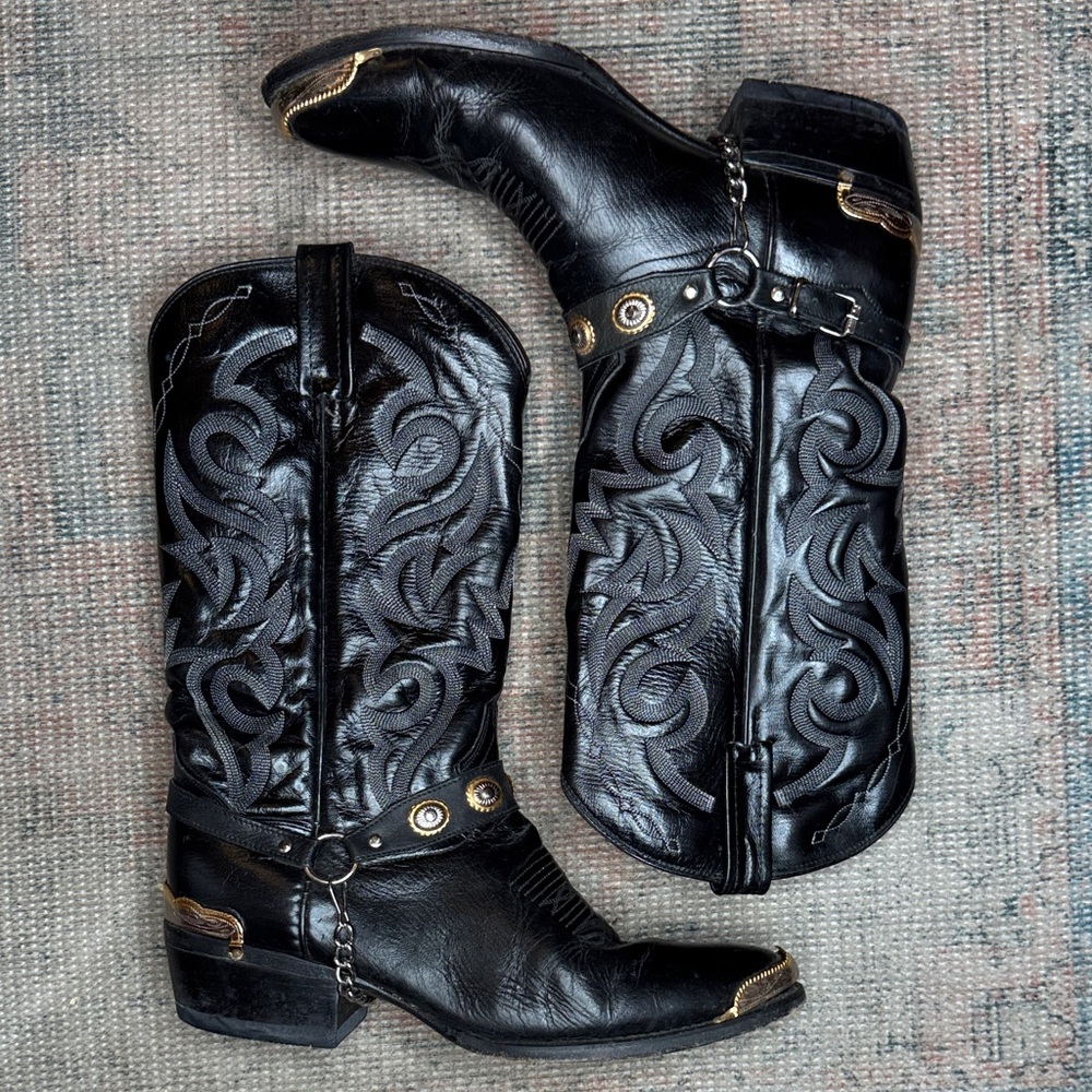 Black Leather Western Cowboy Boots with Silver & Gold Tip Accents & Concho 9.5D - Picture 3 of 14